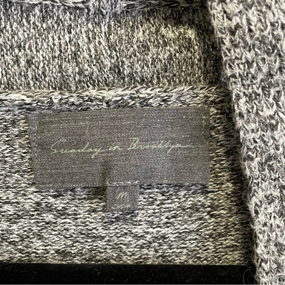 Sunday in Brooklyn grey long cardigan size medium - Picture 4 of 4